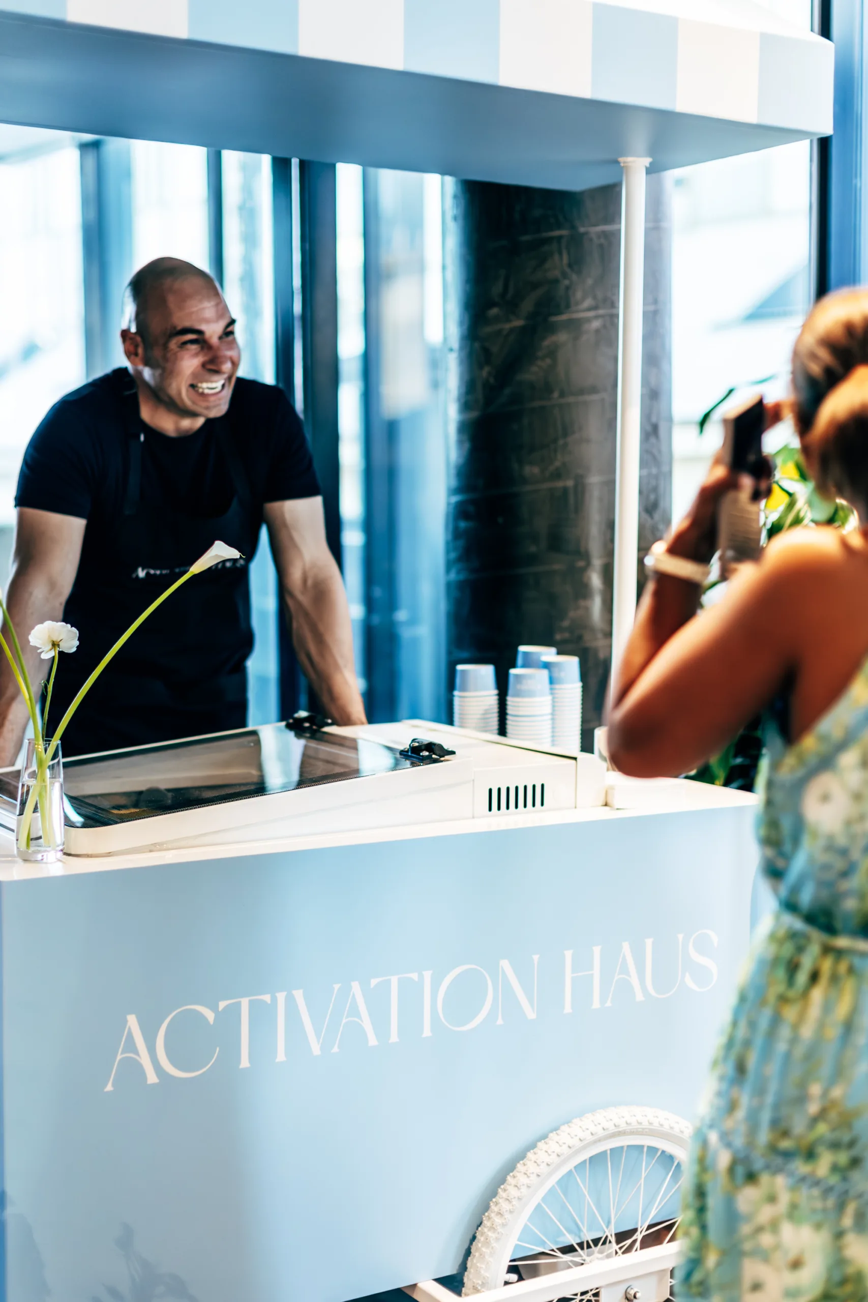 Why+Food+Carts+Are+the+Ultimate+Brand+Activation+Platform